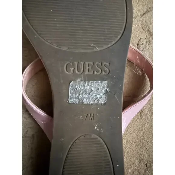 Pink Guess sandals size 7 - Picture 4 of 5
